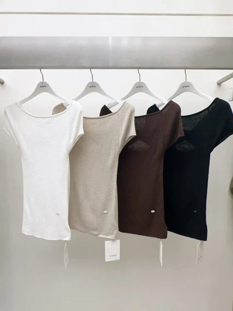 Back Wave Knit Top