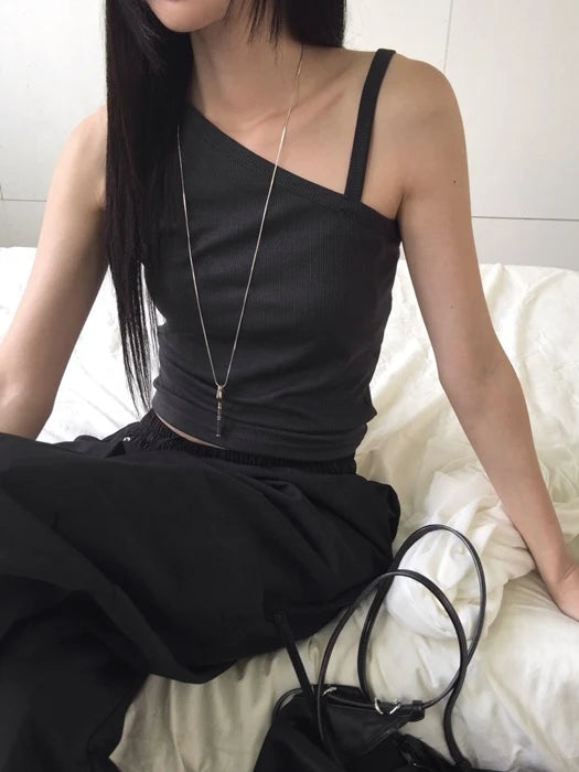 Line Sleeveless Top