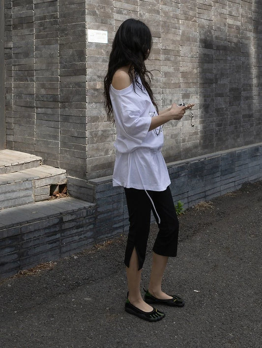 Elastic Waist Slim Capri Pants