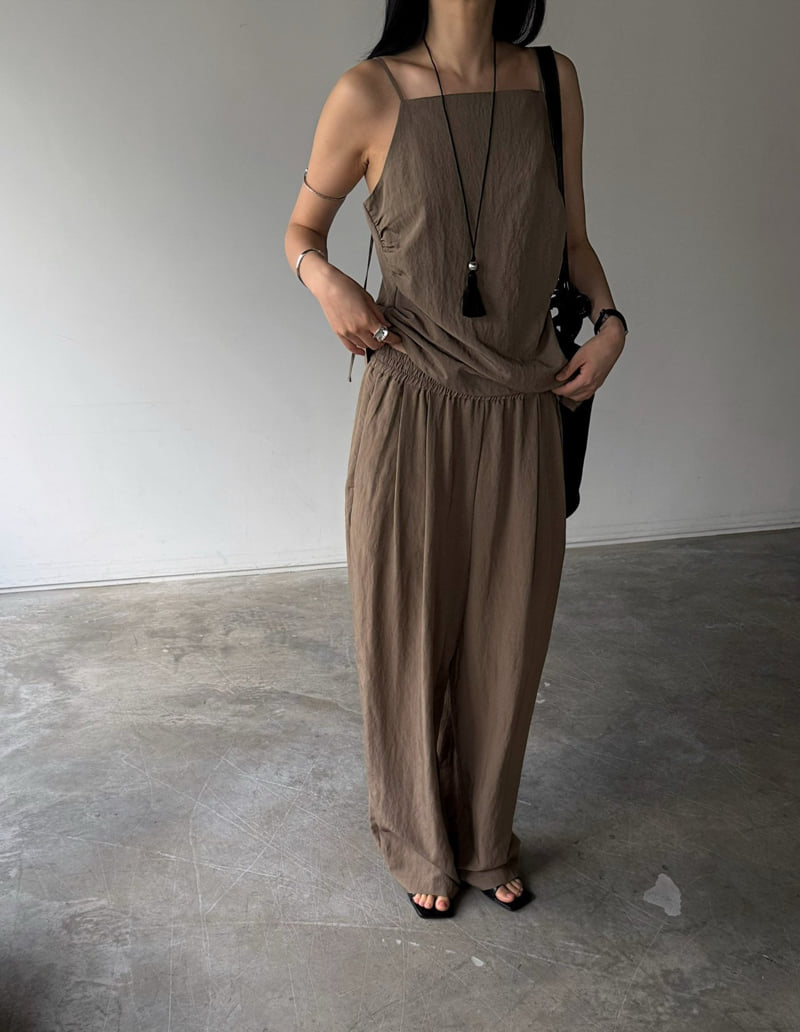 Ellen Sleeveless Top