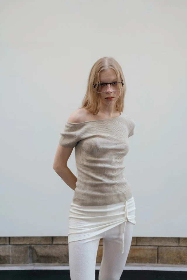 Back Wave Knit Top