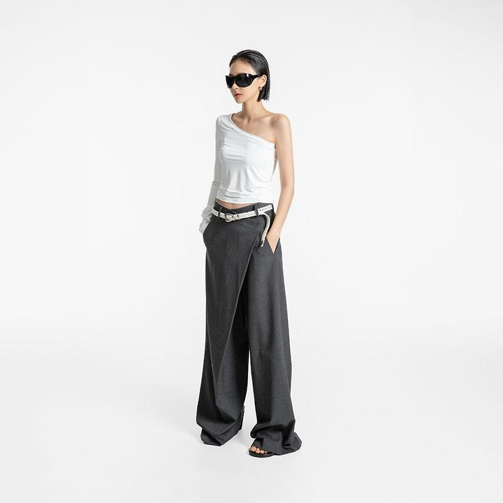 Asymmetric One-Shoulder Long Sleeve Top