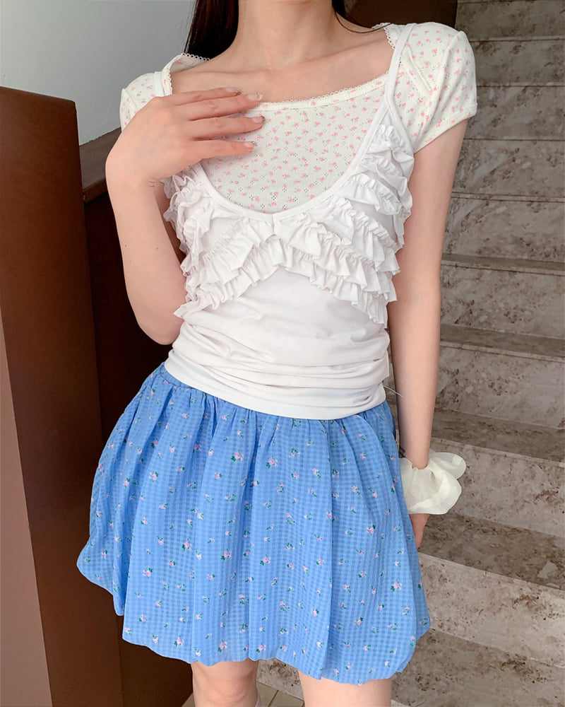 CC Frill Sleeveless Top
