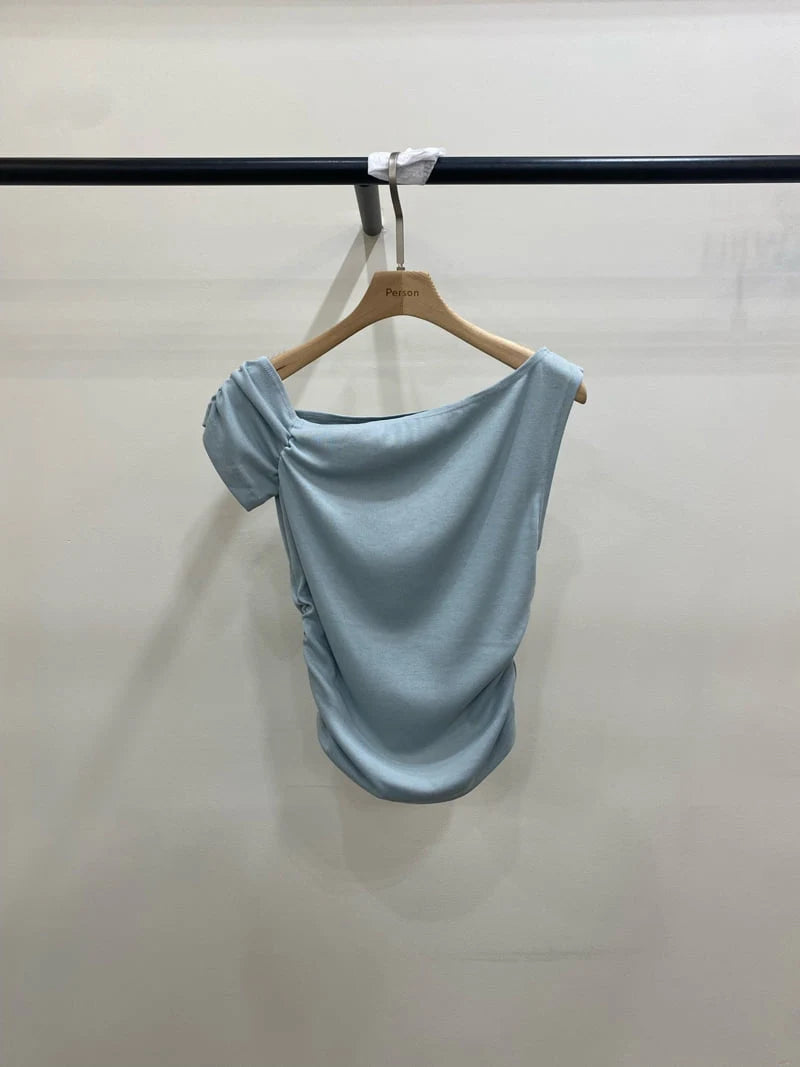 Diagonal Off-Shoulder Tee