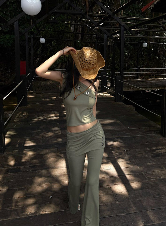 Eyelet Unbalanced Top