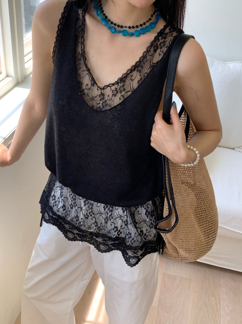 Double Lace Necklace